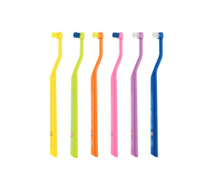 Ортодонтическая щетка CURAPROX CS708